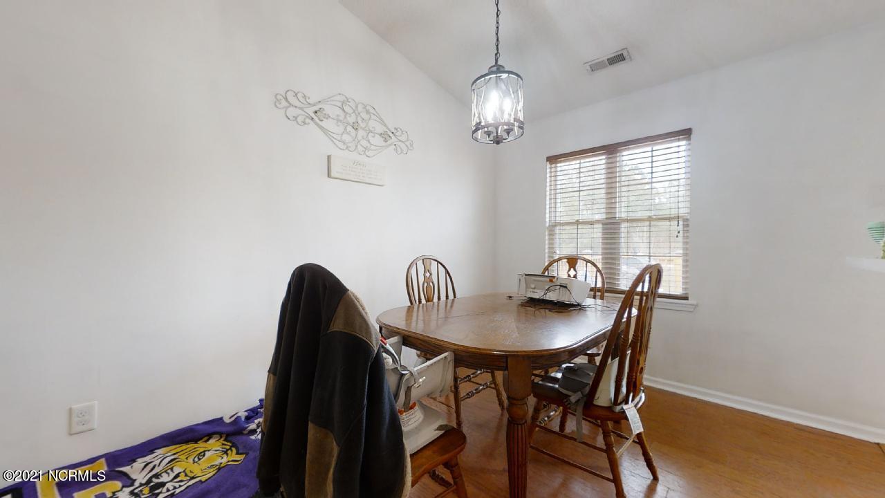 271 Bannermans Mill Road Richlands, NC 28574 - Photo 7 of 37 271-Bannermans-Mill-Rd-02102021_172606