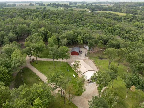 $874,900 | 9005 80th Avenue Southeast, Chatfield, MN 55923