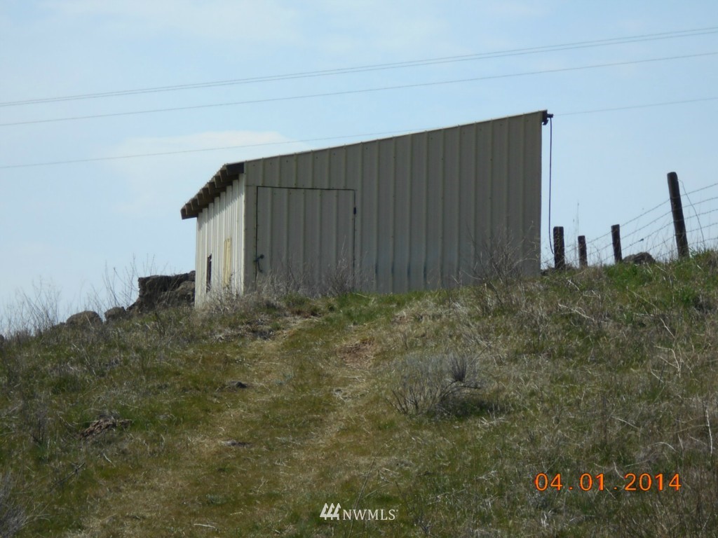 50 Benge-Washtucna Road Benge, WA 99105 - Photo 14 of 21