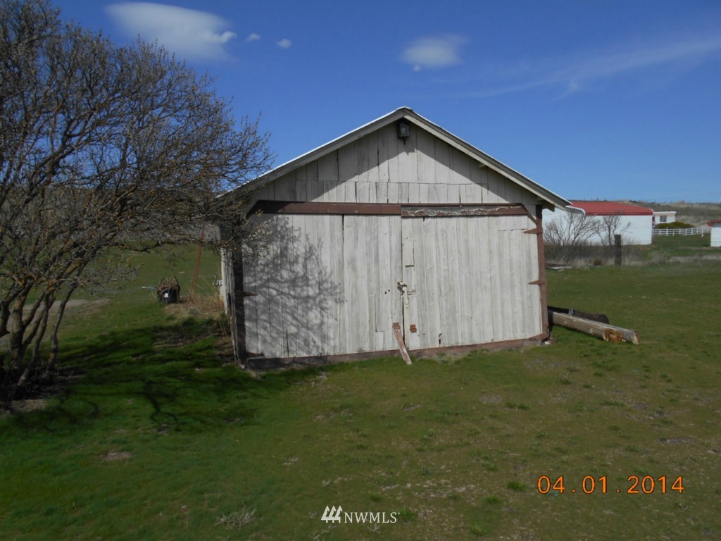 50 Benge-Washtucna Road Benge, WA 99105 - Photo 18 of 21