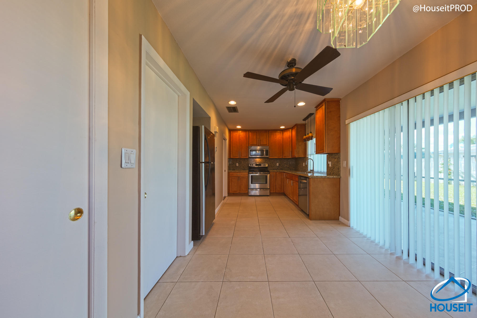 103 Sea Island Lane Boca Raton, FL 33431 - Photo 5 of 10 Eat-in-Kitchen
