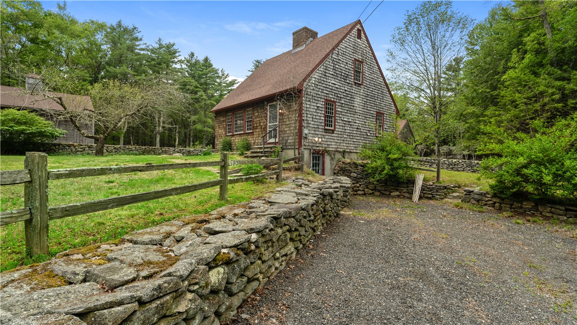 17 Burgess Road Foster, RI 02825 - Photo 5 of 50