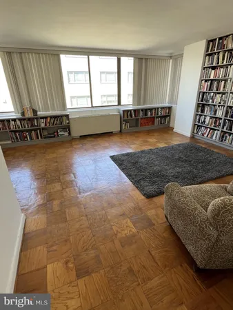 $214,000 | 522 21st Street Northwest, Unit 811, Washington, DC 20006