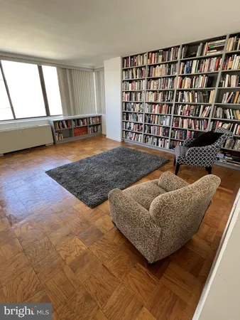 $214,000 | 522 21st Street Northwest, Unit 811, Washington, DC 20006