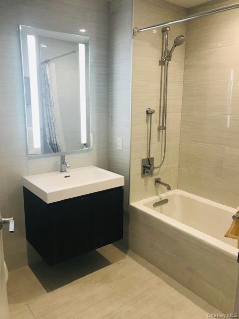 131-03 40 Road, Unit 11S Queens, NY 11354 - Photo 9 of 25