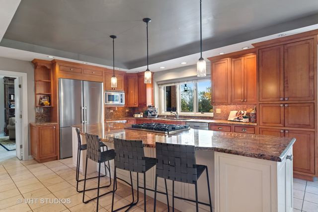 $750,000 | 1526 Sumter Drive, Long Grove, IL 60047