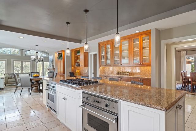 $750,000 | 1526 Sumter Drive, Long Grove, IL 60047