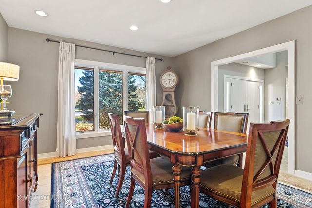 $750,000 | 1526 Sumter Drive, Long Grove, IL 60047