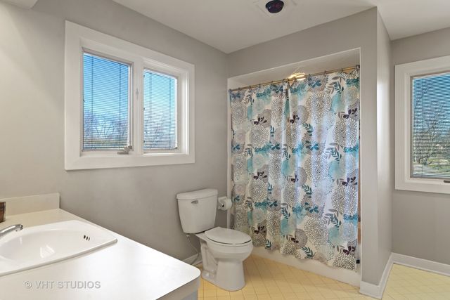 $750,000 | 1526 Sumter Drive, Long Grove, IL 60047