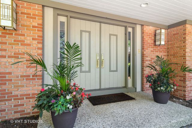 $750,000 | 1526 Sumter Drive, Long Grove, IL 60047