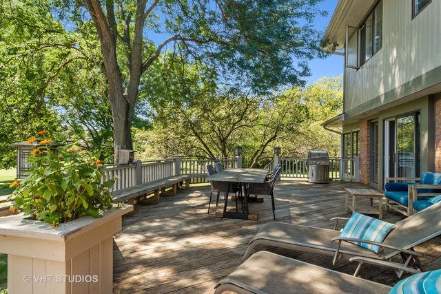 $750,000 | 1526 Sumter Drive, Long Grove, IL 60047