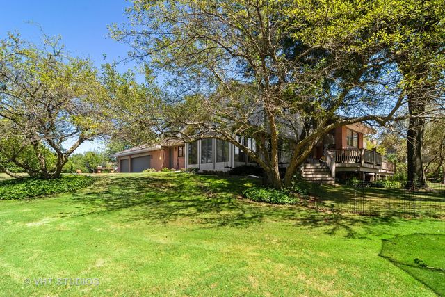 $750,000 | 1526 Sumter Drive, Long Grove, IL 60047