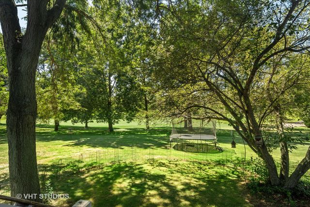 $750,000 | 1526 Sumter Drive, Long Grove, IL 60047