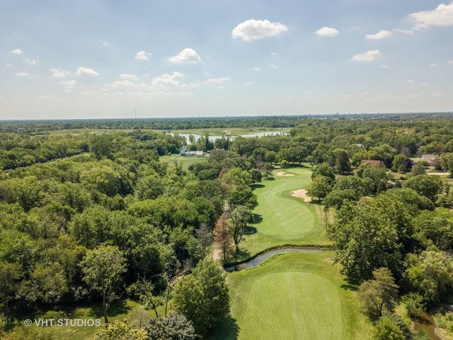 $750,000 | 1526 Sumter Drive, Long Grove, IL 60047