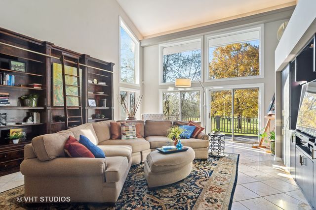 $750,000 | 1526 Sumter Drive, Long Grove, IL 60047