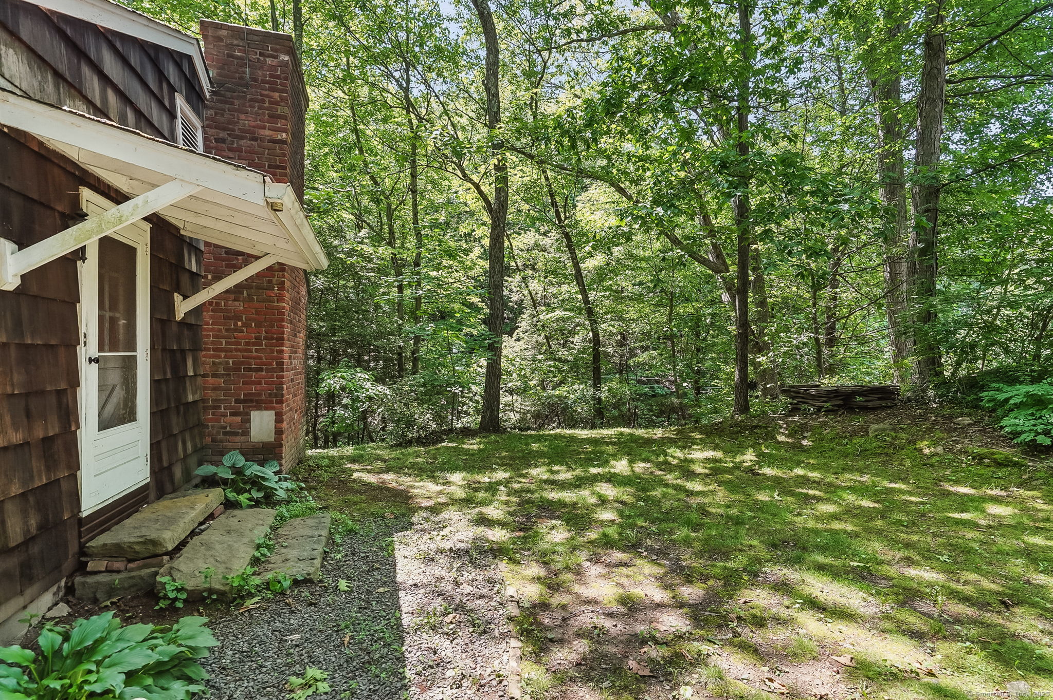 112 Nashville Road Bethel, CT 06801 - Photo 28 of 40