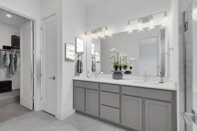 $464,500 | 2050 Lohmans Spur, Unit 603, Lakeway, TX 78734