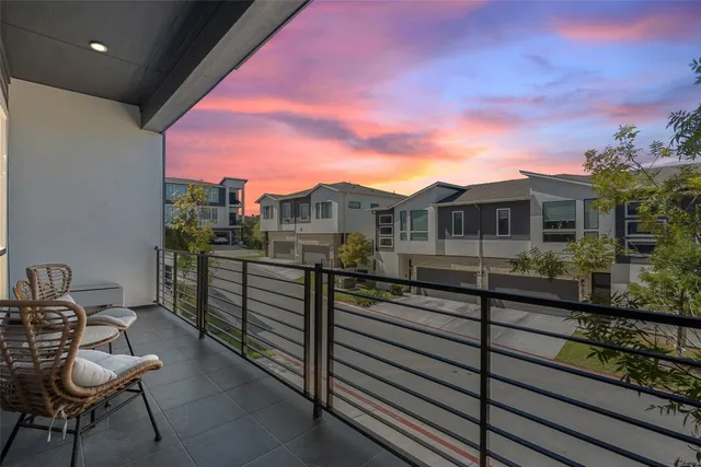 $464,500 | 2050 Lohmans Spur, Unit 603, Lakeway, TX 78734