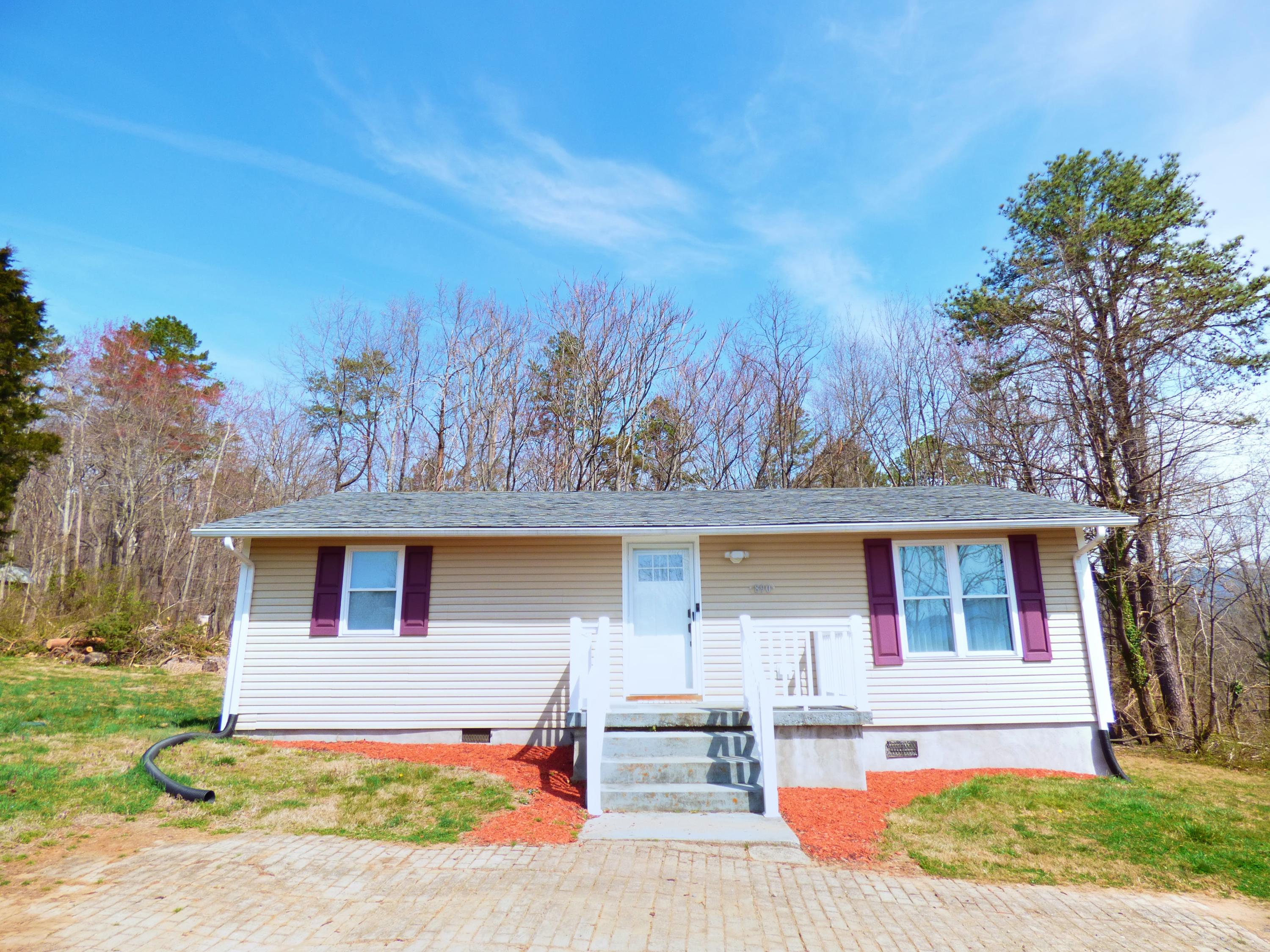 890 Rob Knob Road Salem, VA 24153 - Photo 1 of 19 1.1