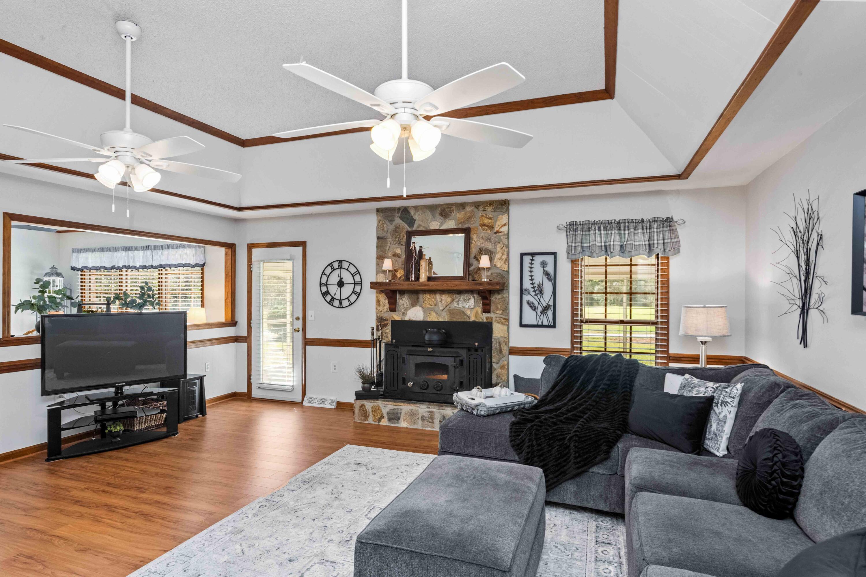1543 Highway 61 Ridgeville, SC 29472 - Photo 15 of 70 1543 Highway 61 Interiors-33