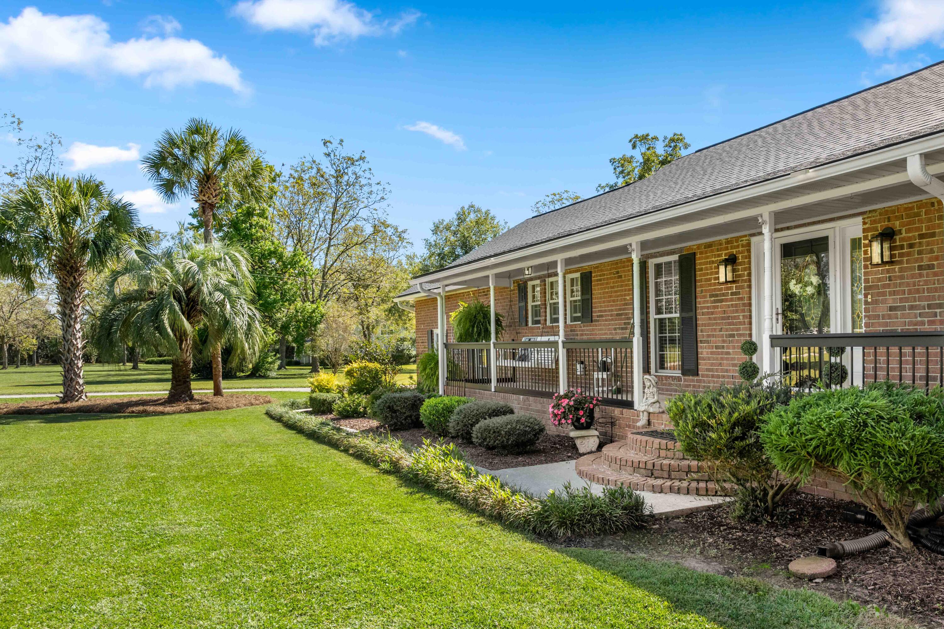 1543 Highway 61 Ridgeville, SC 29472 - Photo 10 of 70 1543 Highway 61 Exteriors-8