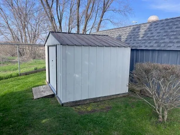 $195,000 | 2991 Blades Road, Beaverton, MI 48612