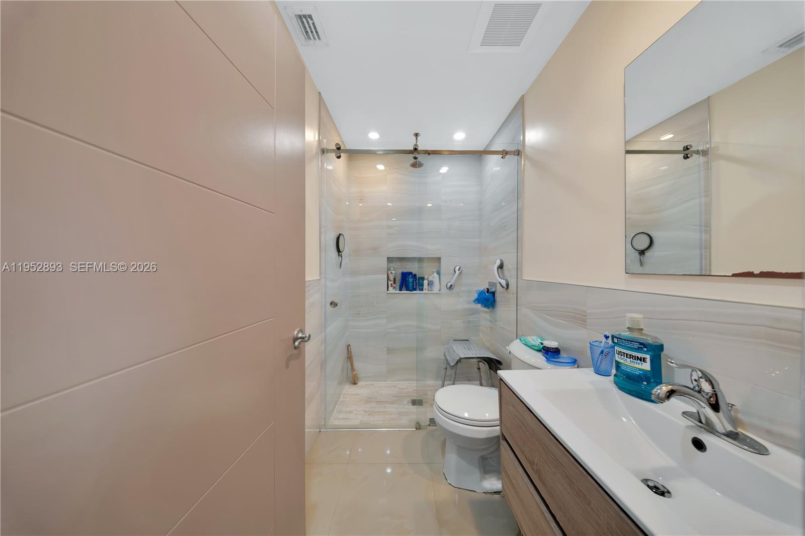 458 East 20th Street Hialeah, FL 33013 - Photo 41 of 54 Gallery Image 41