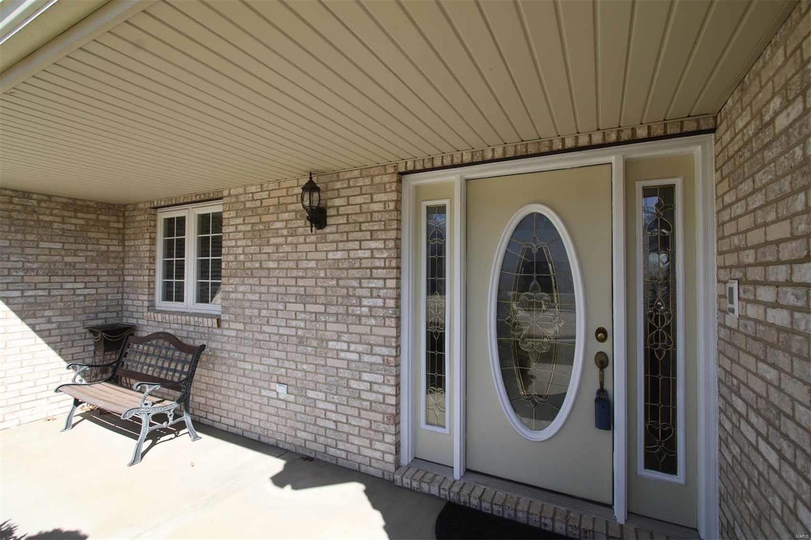 1816 Riviera Lane O'Fallon, IL 62269 - Photo 3 of 40