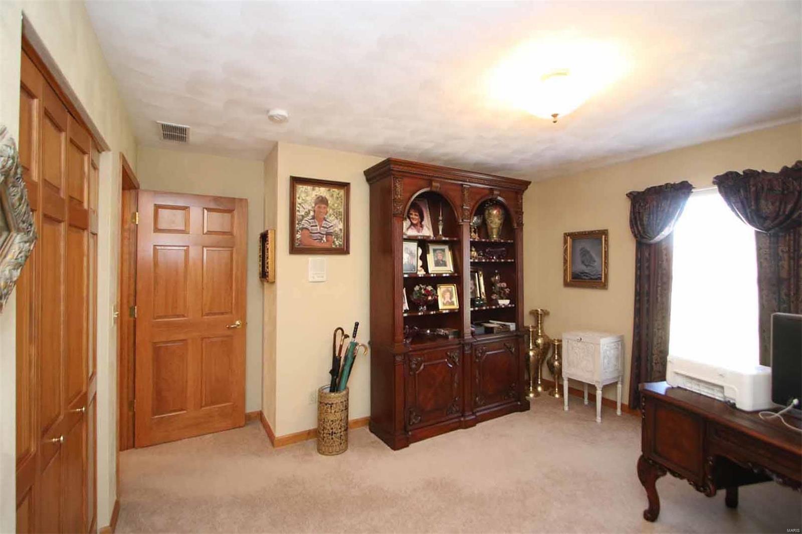 1816 Riviera Lane O'Fallon, IL 62269 - Photo 22 of 40