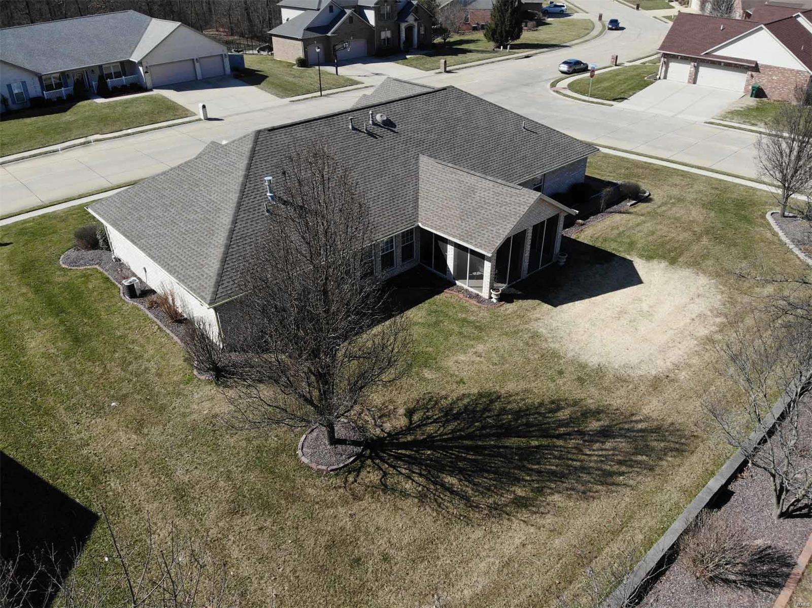 1816 Riviera Lane O'Fallon, IL 62269 - Photo 28 of 40