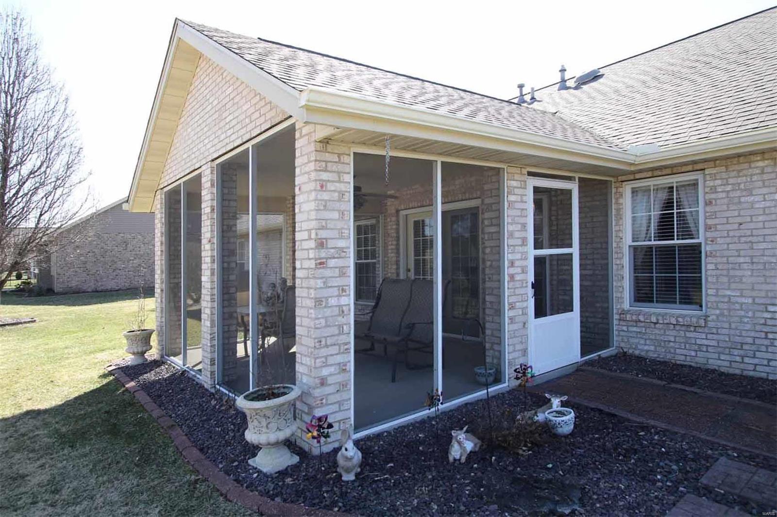 1816 Riviera Lane O'Fallon, IL 62269 - Photo 34 of 40