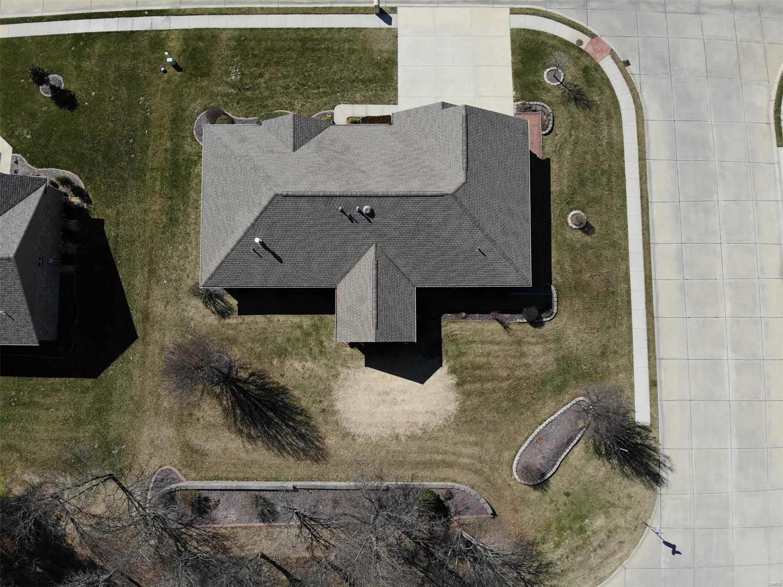 1816 Riviera Lane O'Fallon, IL 62269 - Photo 38 of 40