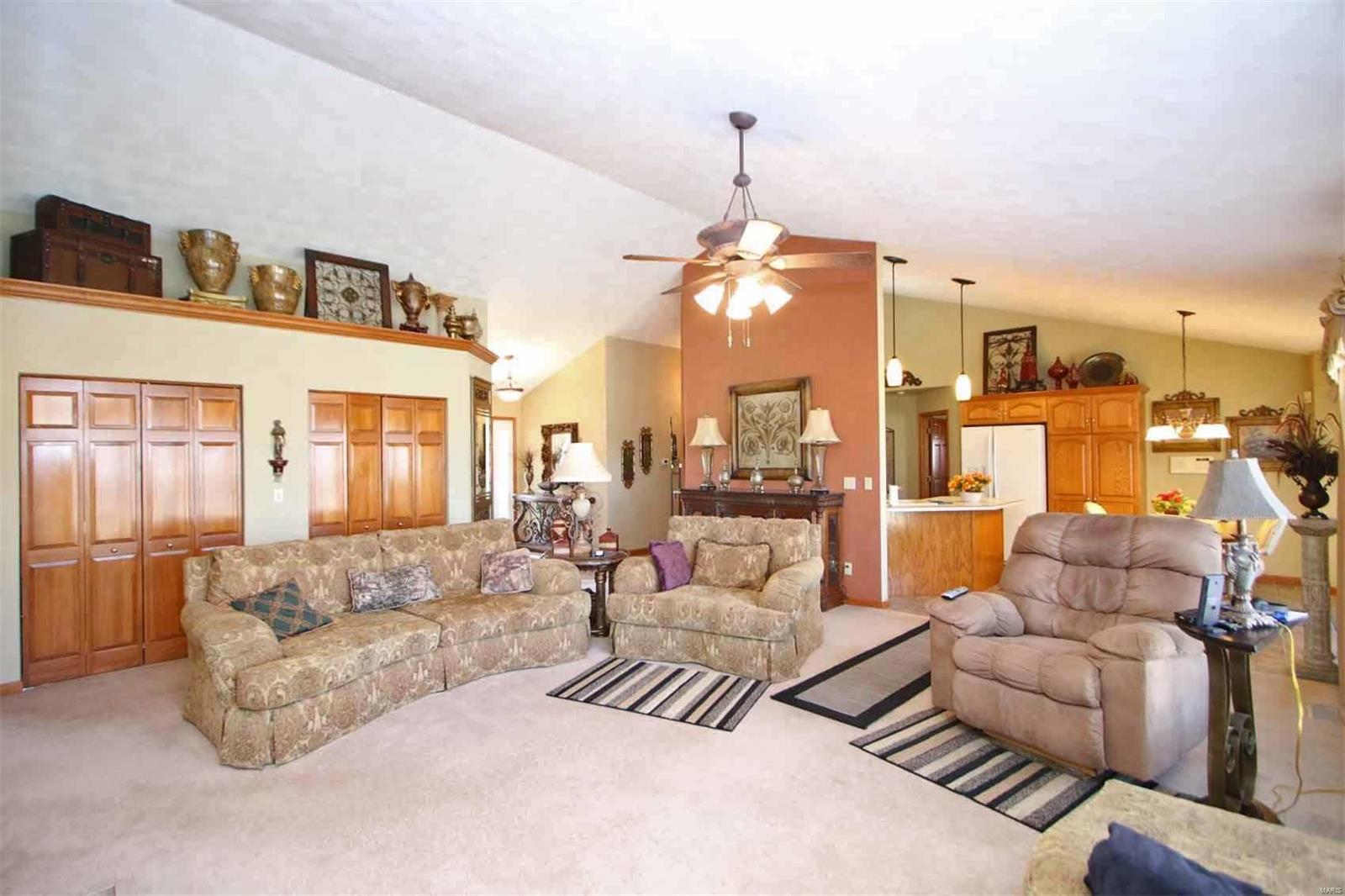 1816 Riviera Lane O'Fallon, IL 62269 - Photo 9 of 40