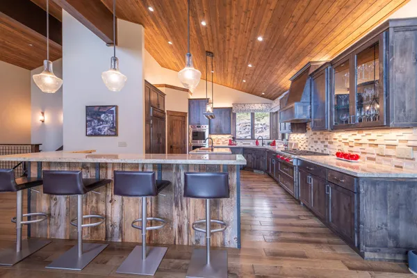 $2,700,000 | 12787 Stockholm Way, Truckee, CA 96161