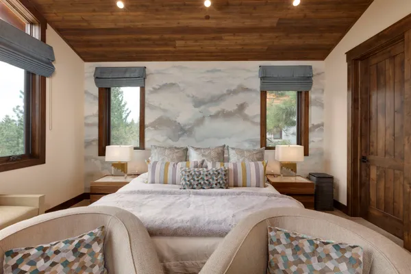 $2,700,000 | 12787 Stockholm Way, Truckee, CA 96161