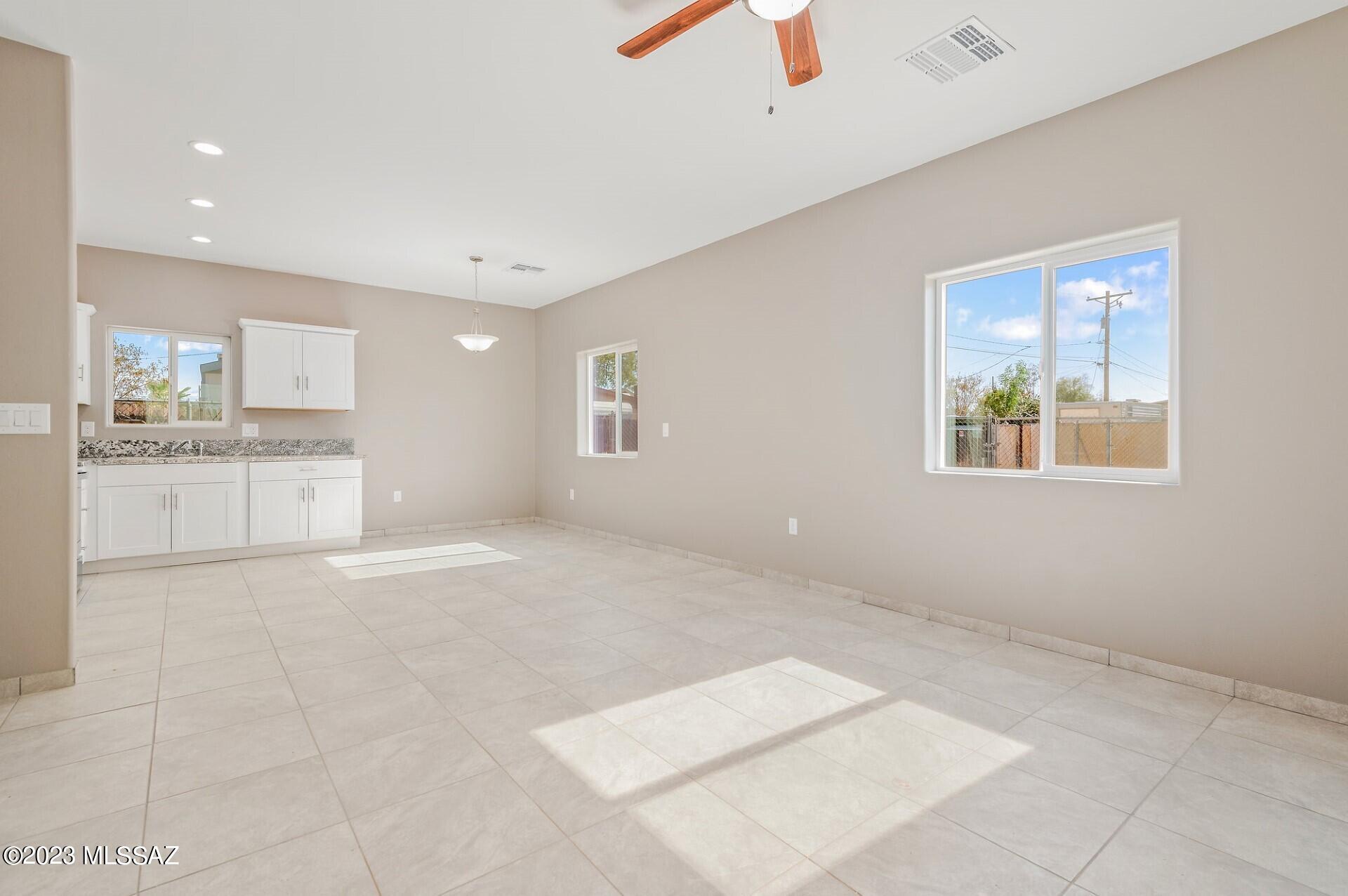 433 East Navajo Road Tucson, AZ 85705 - Photo 7 of 34 Gallery Image 7