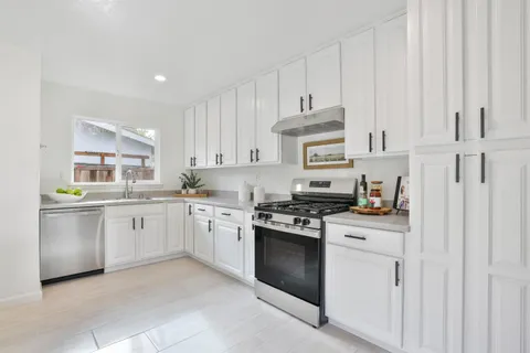 $1,698,000 | 1932 Borchers Drive, San Jose, CA 95124