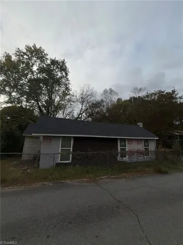 $45,000 | 607 Truman Street, Eden, NC 27288