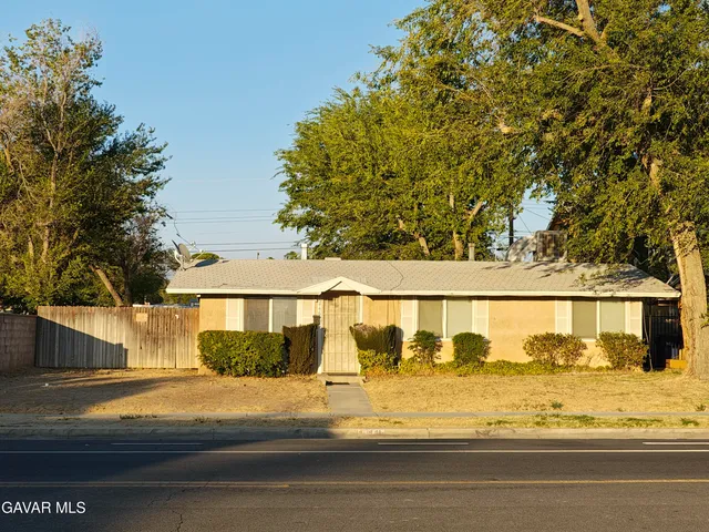 $365,000 | 45446 10th Street West, Lancaster, CA 93534