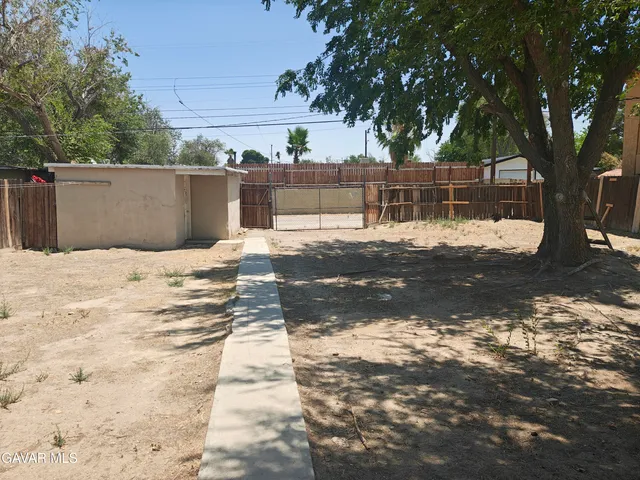 $365,000 | 45446 10th Street West, Lancaster, CA 93534