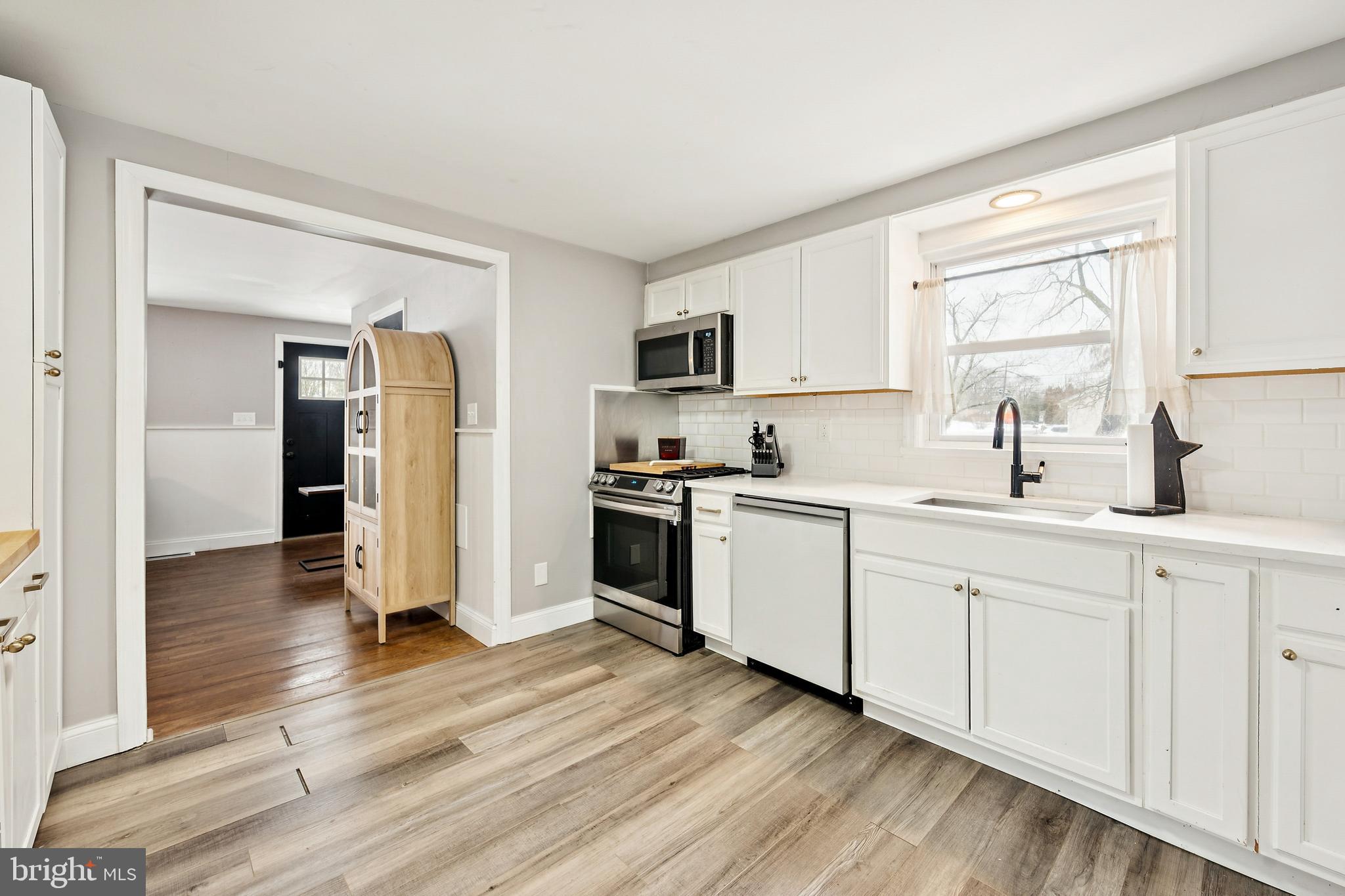 108 Radix Road Williamstown, NJ 08094 - Photo 12 of 25