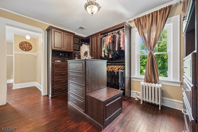 411 Walton Road Maplewood, NJ 07040 - Photo 19 of 40