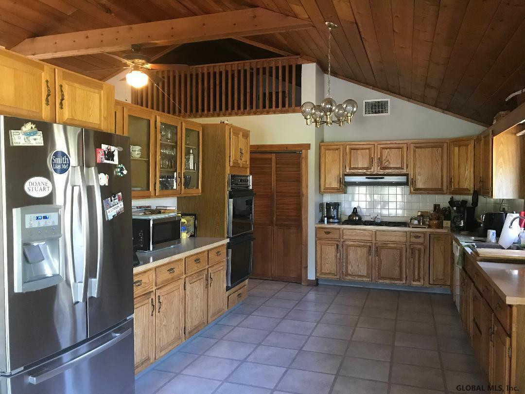 125 Rohloff Road Schodack, NY 12123 - Photo 6 of 24 Photo 6