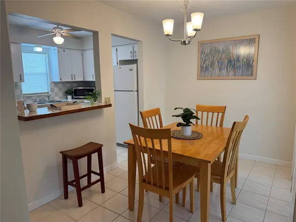 $1,350 | 5107 Park Lake Drive, Pinellas Park, FL 33782