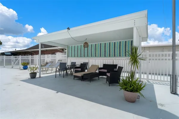 $1,350 | 5107 Park Lake Drive, Pinellas Park, FL 33782