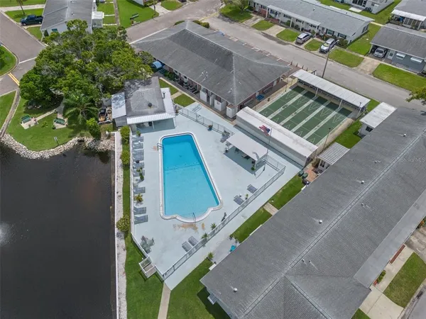 $1,350 | 5107 Park Lake Drive, Pinellas Park, FL 33782