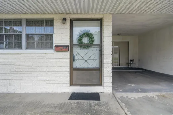 $1,350 | 5107 Park Lake Drive, Pinellas Park, FL 33782