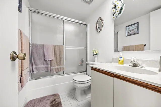 $189,000 | 1250 Southeast Parkview Place, Unit C6, Stuart, FL 34994