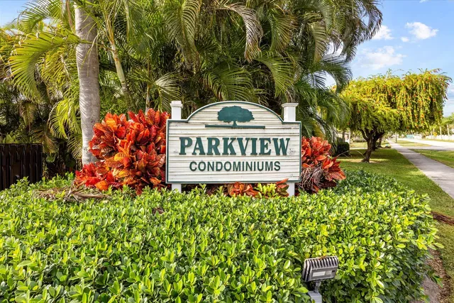 $189,000 | 1250 Southeast Parkview Place, Unit C6, Stuart, FL 34994