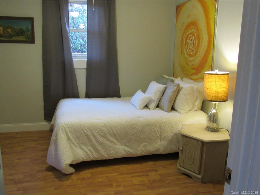 95 Reeds Creek Road Fairview, NC 28730 - Photo 21 of 26 Gallery Image 21